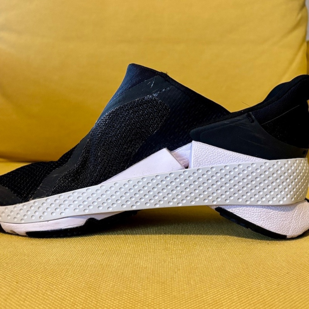 Nike Go FlyEase